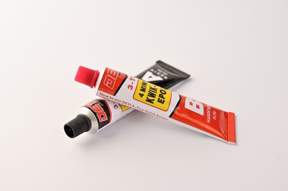 Quick-Set 4-Min 1:1 Mix Ratio Epoxy AB Colla ad alta resistenza al taglio Adesivo per la riparazione industriale dei metalli